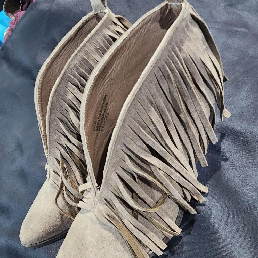 Women's Tan and Brown Boots